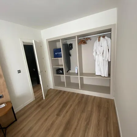 Virgen De Reyes 4* Sewilla