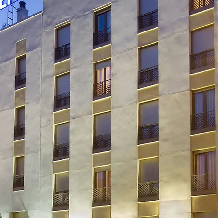 Hotell Virgen De Reyes 4*
